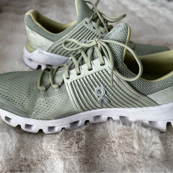 On Cloud Light green - worn - Picture 5 of 7